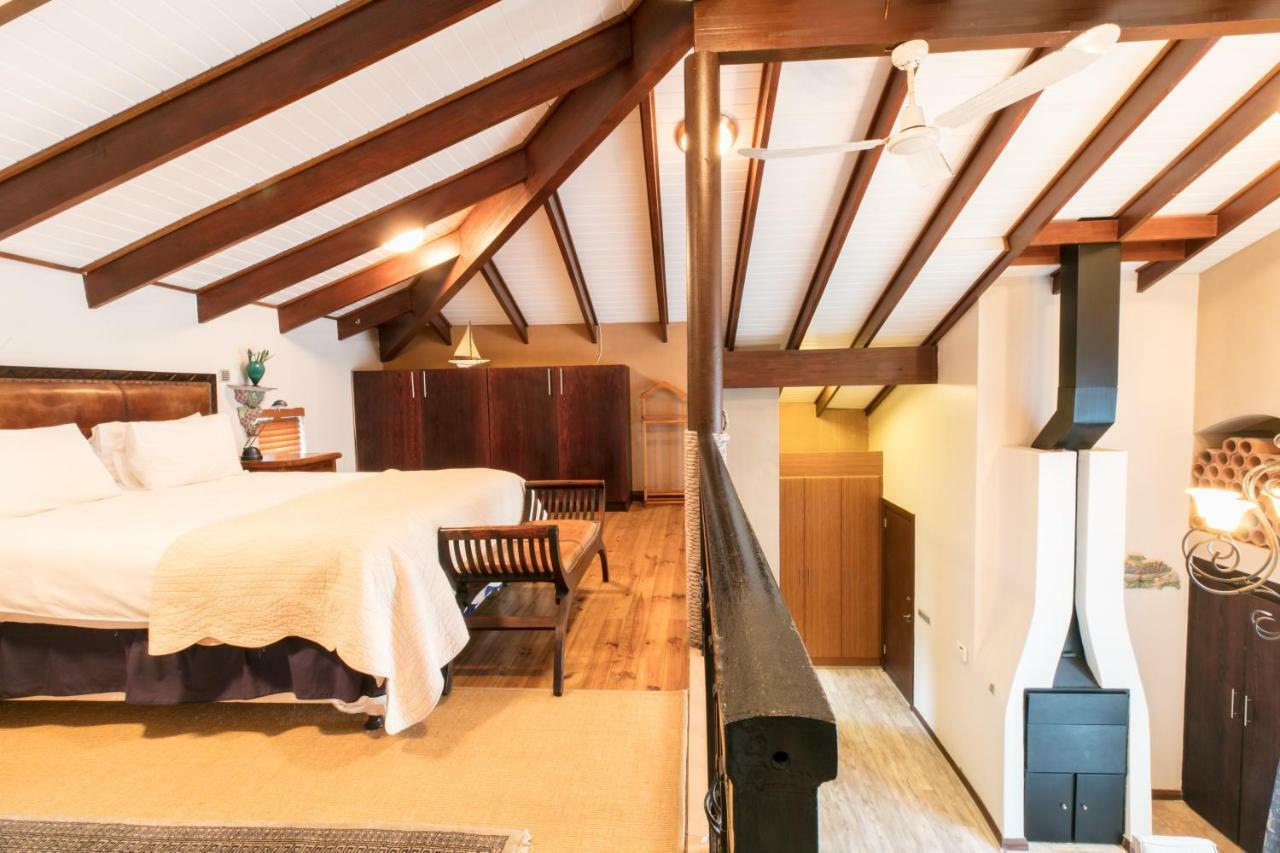 Cape Life - Alexander Beach House Apartment